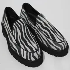 Item thumbnail for item e5c74ac0-6f2e-4bde-8bb5-a7f43f1eacd3