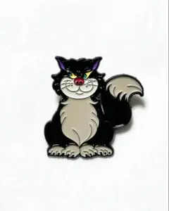 ルシファー　いじわる　猫　シンデレラ　ピンバッチ