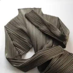 美品・イッセイミヤケ・プリーツプリーツ・ハイネックカットソー・