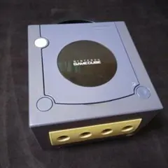ジャンク ニンテンドー ゲームキューブ本体 DOL-001 本体のみ