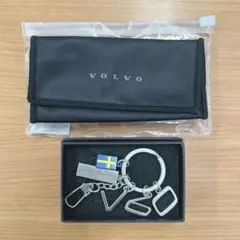 VOLVO キーホルダー V60 ・クロス　セット