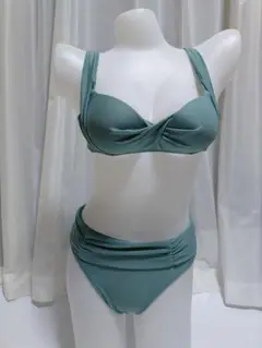 サンアイ コーラルベール ノンワイヤービキニ Mサイズ 中古
