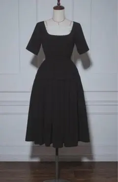 Suzuki Mayo ワンピース　Rose en Décolleté