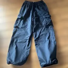 GU＊ 黒 ジュニアカーゴパンツ 150サイズ