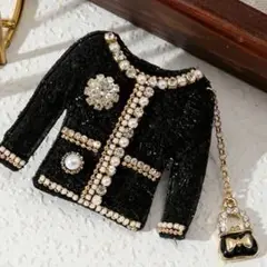 Item thumbnail for item ff6a9f4a-91b8-496e-804a-0642c9620f0a