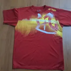 YONEX レッド Mサイズ シャツ