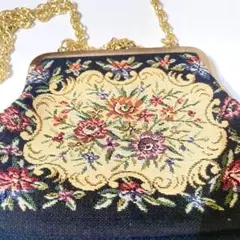 レトロ　ヴィンテージ　プチポワン　花柄刺繍　金型装飾　アンティーク　ハンドバッグ