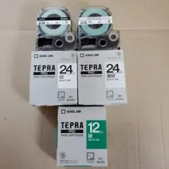 Item thumbnail for item 3e4f1d51-5286-494a-bde1-ffae05e81125