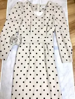 超‼︎超‼︎目玉商品・女子力アップ⤴︎秋冬用大人気柄ドットワンピースドレス・M『美品』