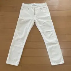Acne Studios ホワイト スリムフィットデニムパンツ