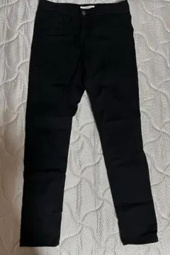スキニーパンツ