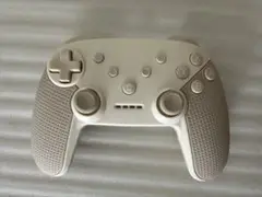 Nintendo Switch ワイヤレスコントローラー ベージュ　3COINS