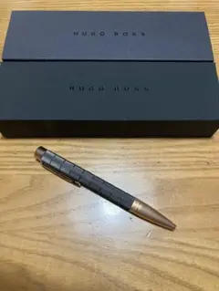 ヒューゴボス ボールペン ピラー ガンメタル BP
