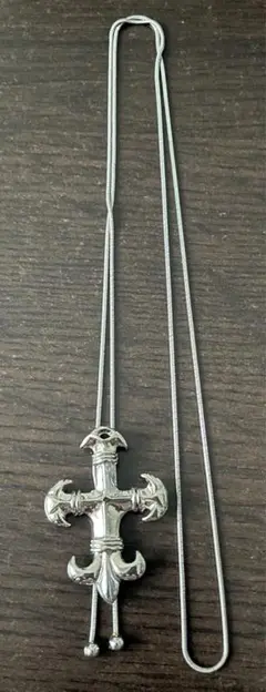 ネックレス　クロス　シルバー　海外製　スライダータイプ　アクセサリー　未使用