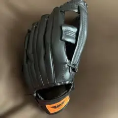ジャイアンツ80周年　野球グローブ 黒