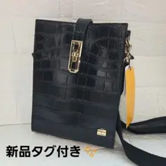 新品タグ付き✨ ラ・バガジェリー 牛革クロコダイル型押し スクエアポシェット
