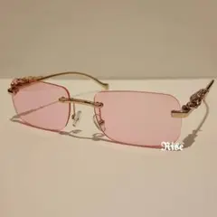 Item thumbnail for item 45f1fcd6-9aa6-4f71-bee5-f49927cff3f9