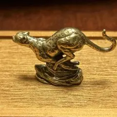 Item thumbnail for item 2faac4e1-f0c5-46ee-8458-ef9f96cbeb04