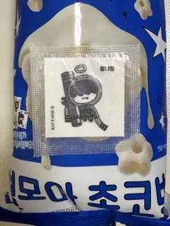 TXT ヒュニンカイ　フムニャリン　ランダム　ステッカー　シール　CU お菓子
