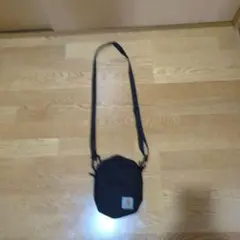 カーハートショルダーバッグ