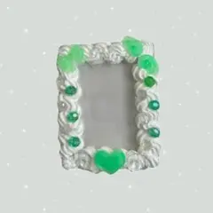 Item thumbnail for item ea093032-1ed5-44ff-a9c7-12d7475e8c2a