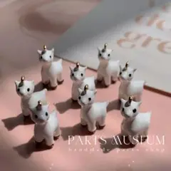 Parts Museummメタルチャーム・かわいいこひつじちゃん1個175円