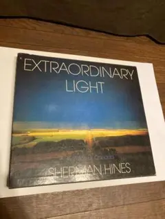 EXTRAORDINARY LIGHT by SHERMAN HINES 本