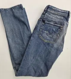 Item thumbnail for item c9403404-9b2e-4946-901b-3d7ded7263f5
