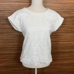 Item thumbnail for item dd3dd529-4a07-447b-83cf-df19b868f88b