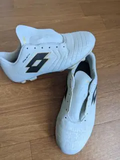 ロット lotte スパイク 22.5