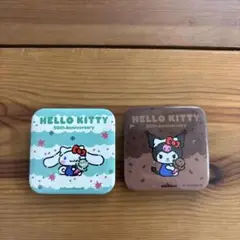 クロミ、シナモンロール　缶バッジ