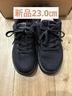 韓国　ルムトン LeMouton スニーカー 24.5アイボリー LeMouton ルムトン】履き心地のよいメリノウールスニーカー