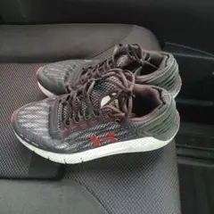 アンダーアーマー UNDER ARMOUR メンズ スニーカー　26cm