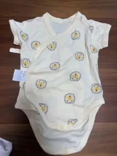 UNIQLO BABY ベビー肌着 前開き　70cm