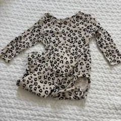 ヒョウ柄 長袖ロンパースレギンスセット