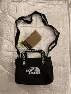 ノースフェイス　ショルダーバッグ　クロスバッグ　スマホショルダーP