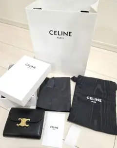 今月まで【新品未使用】CELINE セリーヌ スモールウォレット トリオンフ