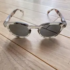 IZIPIZI サングラス　お洒落