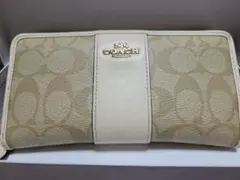 Coach 長財布