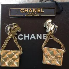 CHANELマトラッセピアス