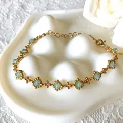 Item thumbnail for item 3938dc37-b098-47e2-b1fb-8bbe0ff9590d