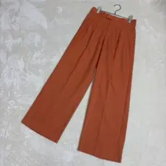 GU ジーユー　オレンジ ワイドパンツ プリーツ入り　Mサイズ　レディース
