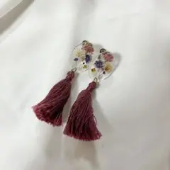 タッセルイヤリング