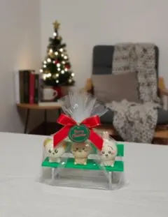 Item thumbnail for item 35654b95-8815-426f-8d0d-1e1758878d24