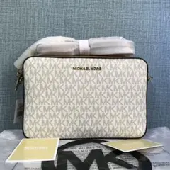 新品◆マイケルコース◆人気モノグラム ロゴ ショルダーバッグ◆バニラ