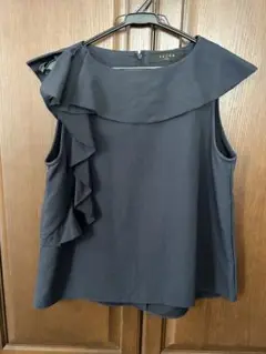 【美品】SACRA フリルトップス ネイビー 38 Mサイズ相当