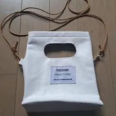 Item thumbnail for item 07b19f6d-fb7c-42db-b918-7003b5740bd2