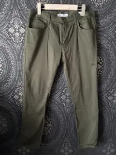 ZARA オリーブ スリムフィットパンツ