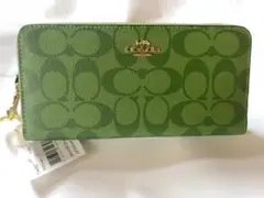 [新品未使用]COACH 財布 C4452 カラー：グリーン