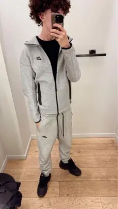 NIKE テックフリース【UKドリル Central Cee】